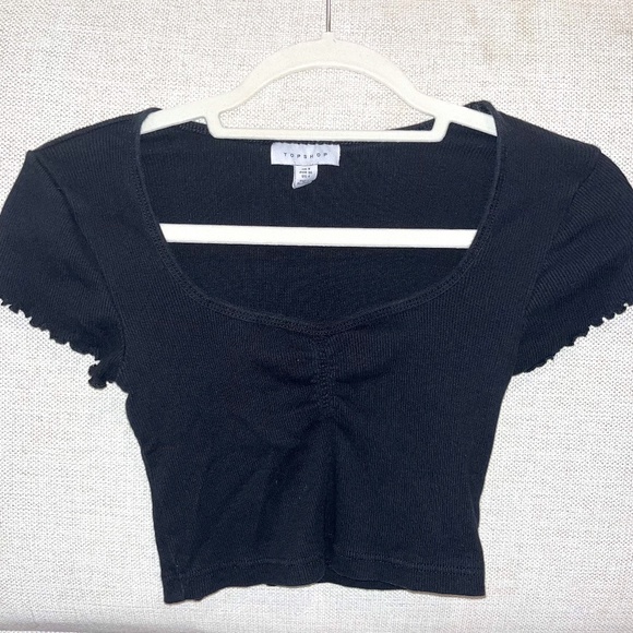 TOPSHOP Size 4 Black Croptop - Picture 1 of 2